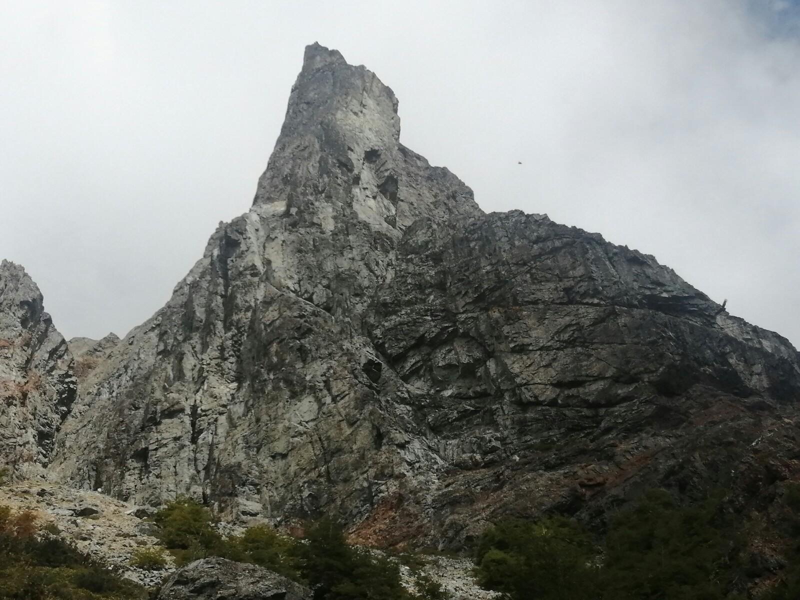 Base del Cerro Colmillo