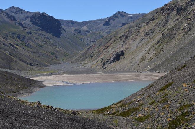 Laguna y Cráter Los Hornitos