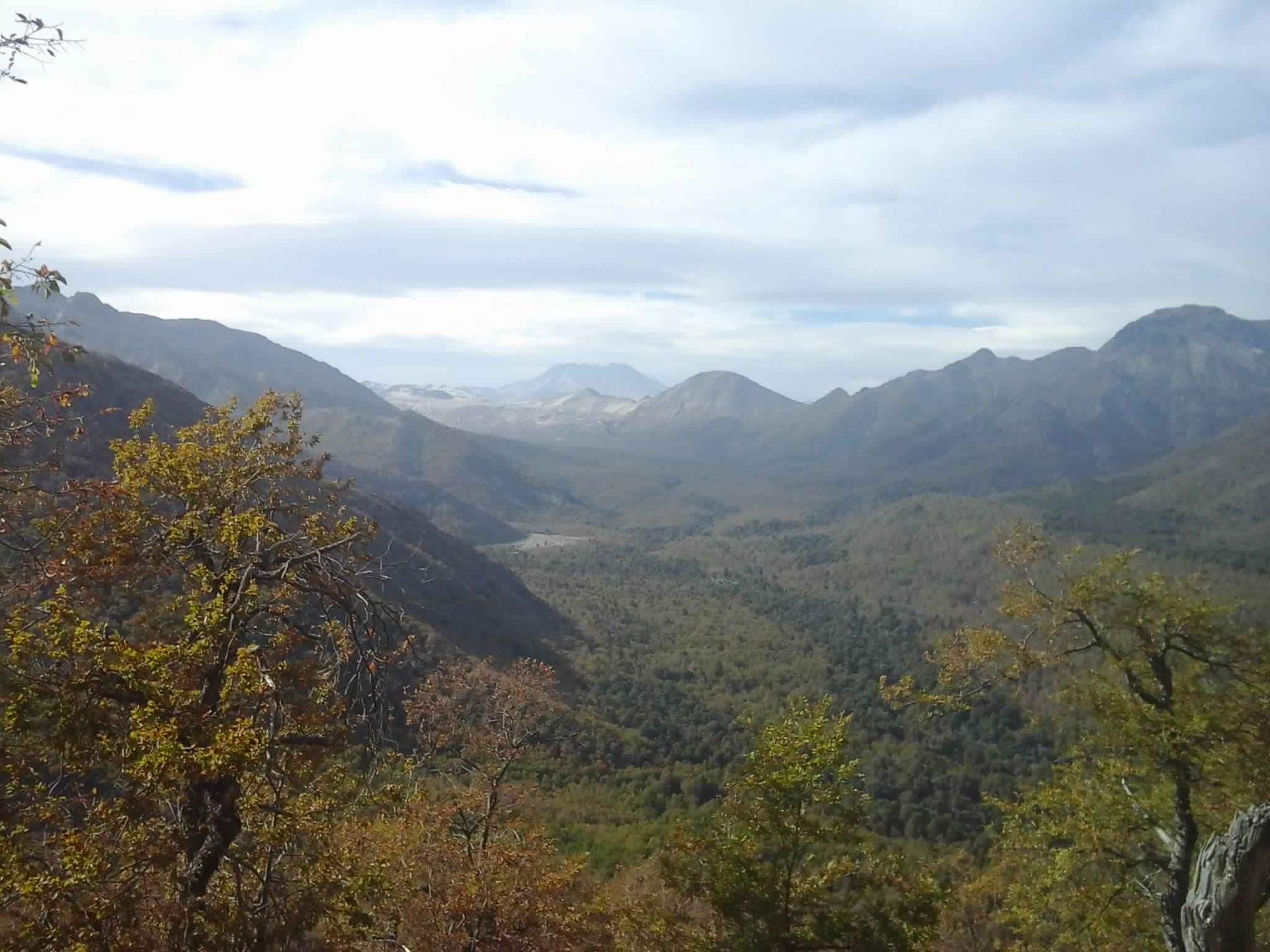 Sendero Chiquillanes, Parque Radal Siete Tazas