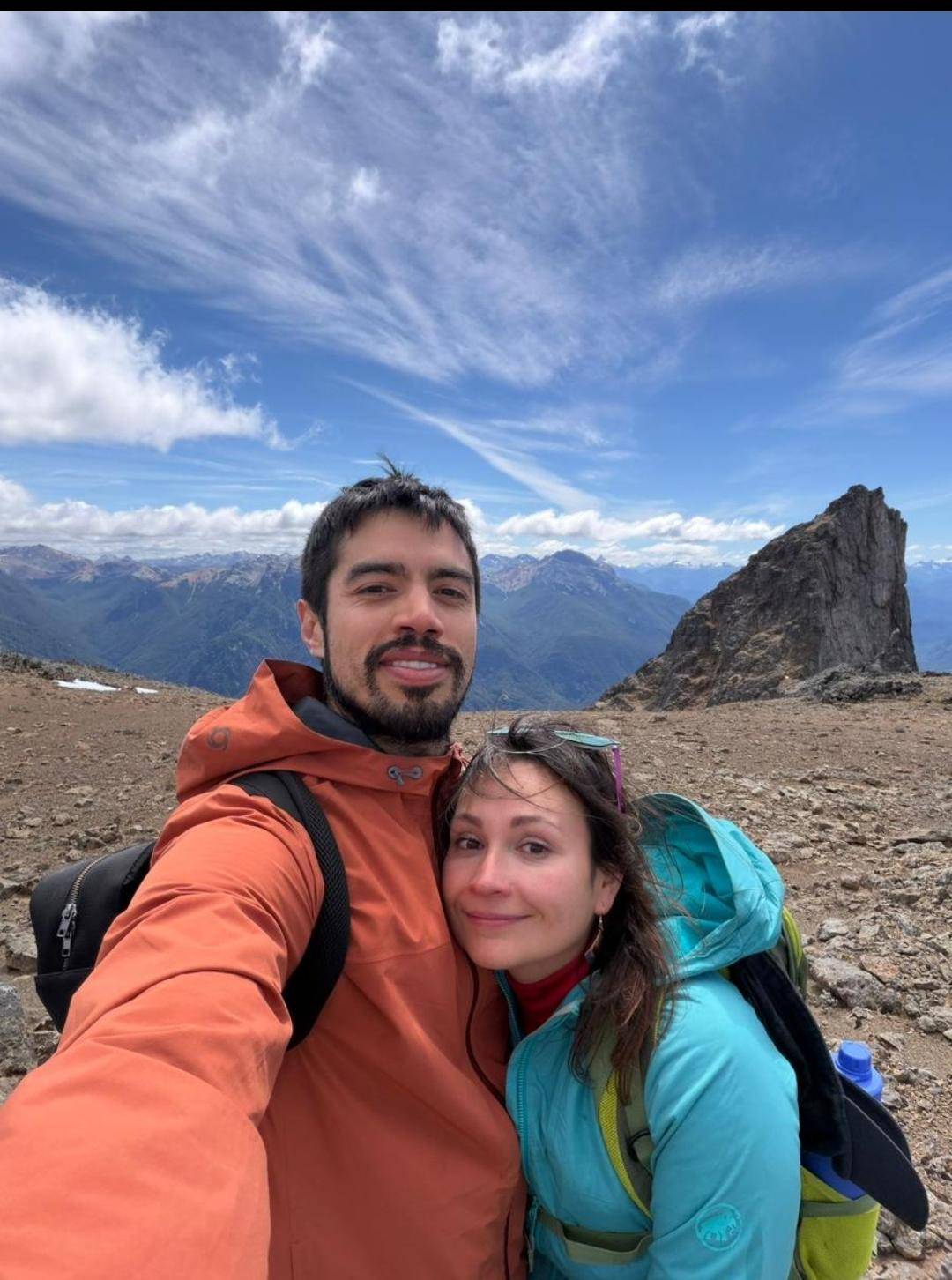 Cerro el colmillo + laguna