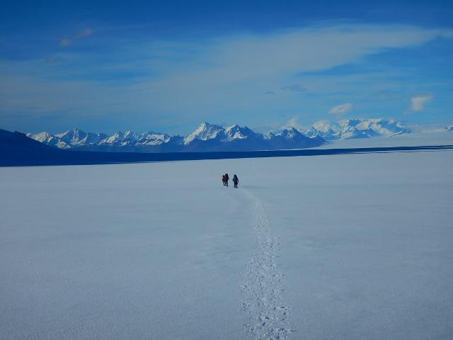 Travesía Lago Glaciar Chico - Circo de los Altares - El Chaltén